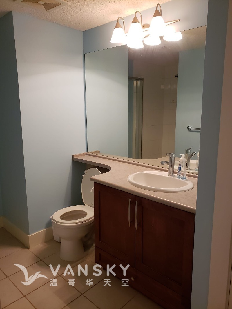 260717140445_12 2nd bathroom.jpeg